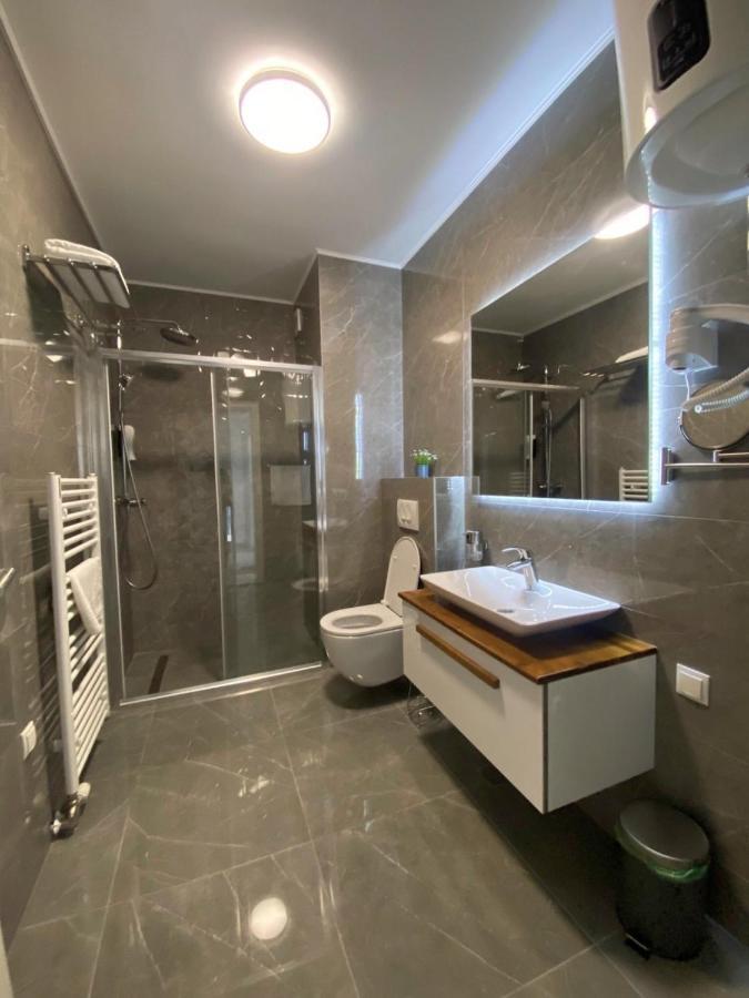 Fontana Apartmani Free Parking Tuzla Exteriér fotografie